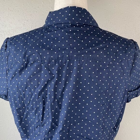 Croft & Barrow Blue and White Polka Dot Button Down Shirt Size M EUC - Picture 6 of 8
